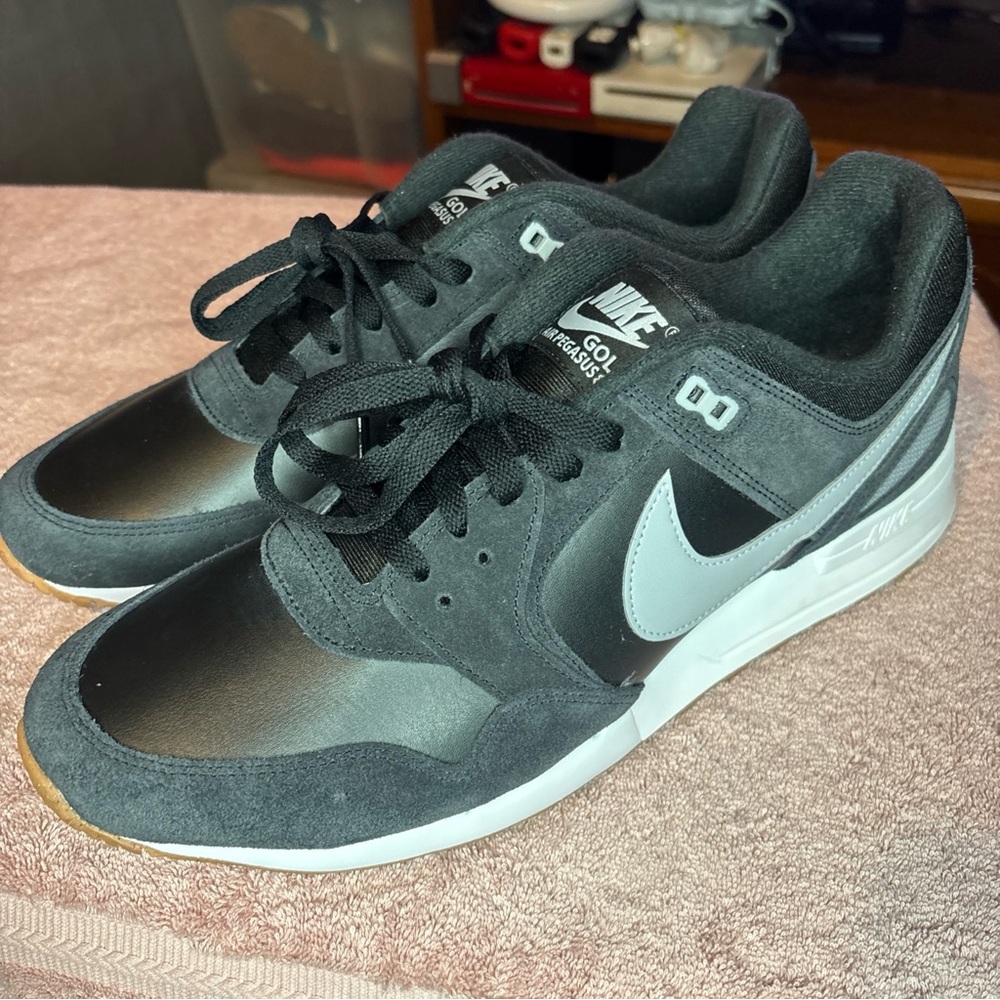 Size 13 - Nike Air Pegasus 89 Golf Black White Gum Shoes FJ2245-004 Brand New